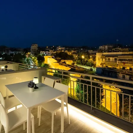 Skia Luxury Living Above The Walls Apartment *