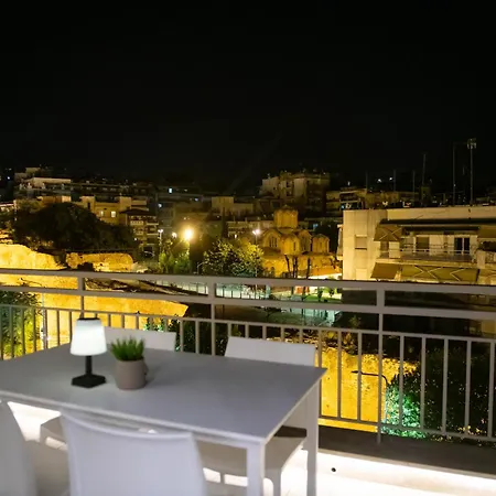 Lejlighed Skia Luxury Living Above The Walls
