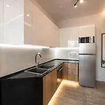 Skia Luxury Living Above The Walls *