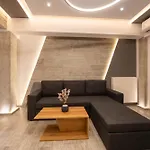 アパート Skia Luxury Living Above The Walls *