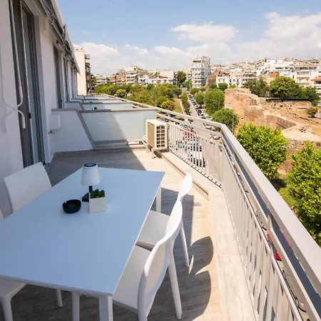 Apartman Skia Luxury Living Above The Walls Szaloniki