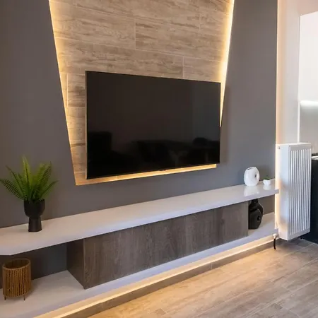 Skia Luxury Living Above The Walls דירה *