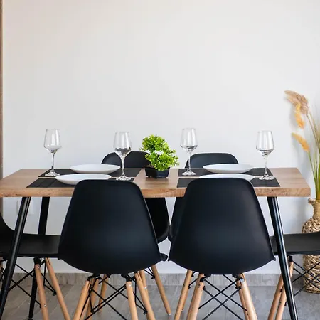 Apartman Skia Luxury Living Above The Walls Szaloniki