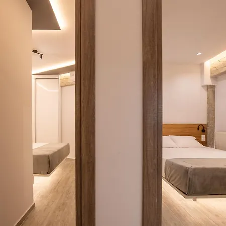 아파트 Skia Luxury Living Above The Walls *