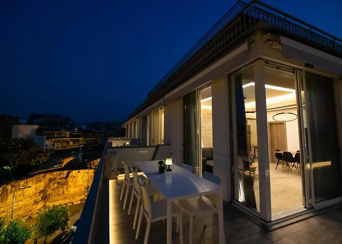 Skia Luxury Living Above The Walls Salonic