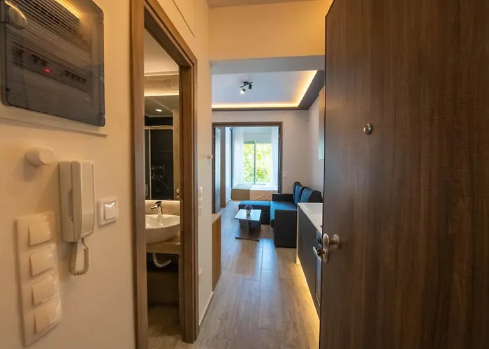 Skia Luxury Living Above The Walls *