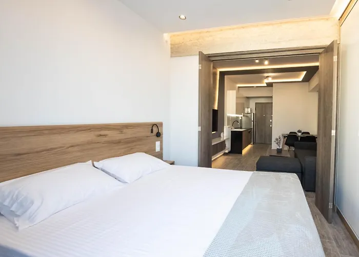 Skia Luxury Living Above The Walls *